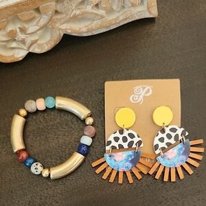Summer Time Earrings And Bracelet Set